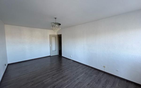 Appartement à vendre    4 pièces • 79,86 m2 Bar-le-Duc