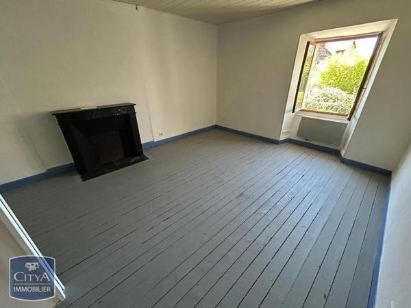 Maison à louer 4 pièces 104.73m² Marcillat-en-Combraille (03420)