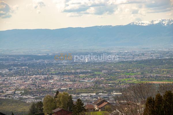 Vente
                Appartement60,96 m² - 3 Pièces -
                    SAINT CERGUES (74140)