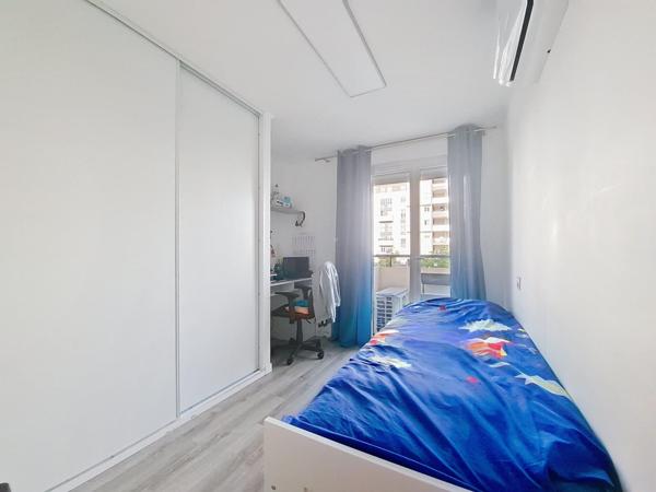 SUPERBE APPARTEMENT T4 93 M² - AJACCIO