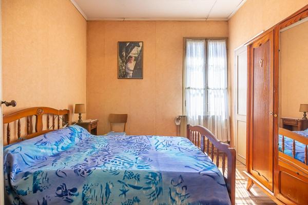 Maison en pierre 129 m² - 3 chambres - Garage 75 m² - Terrain 775 m² - Libourne