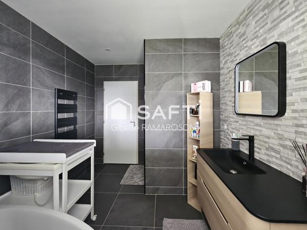 Maison 4 pièces, 112m² - Huilly-Sur-Seille (71290)