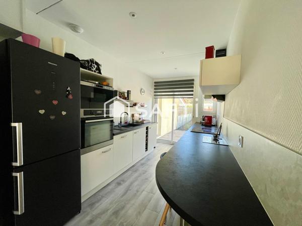 Maison T3 avec piscine et grand jardin paysagé