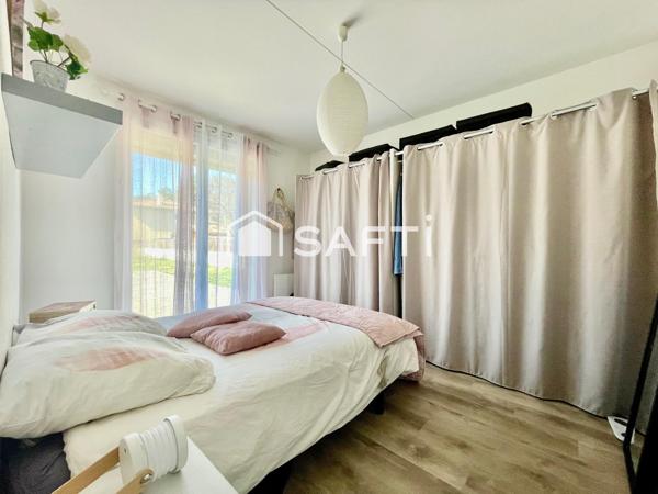 Maison T3 avec piscine et grand jardin paysagé