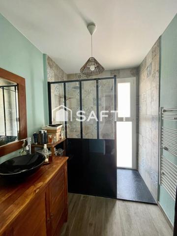 Maison T3 avec piscine et grand jardin paysagé