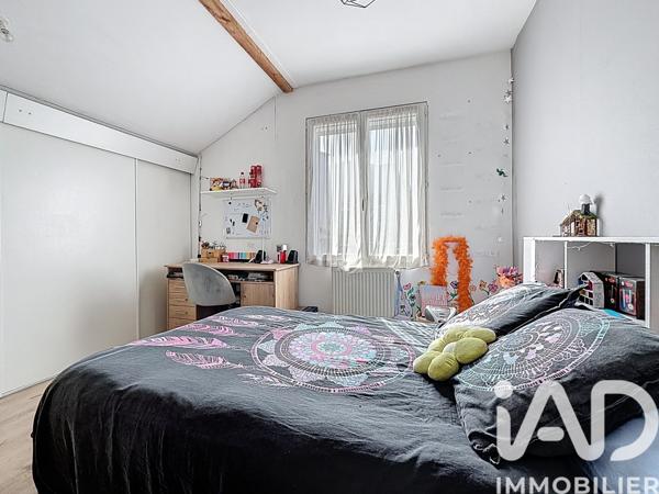 Maison à vendre 6 pièces 104 m² Cluses