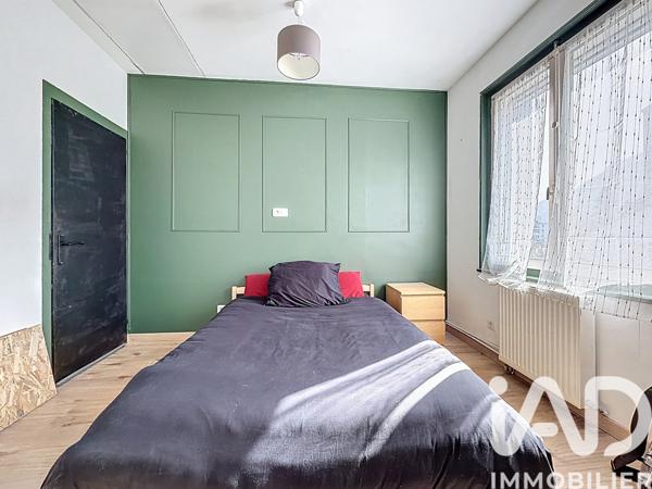 Maison à vendre 6 pièces 104 m² Cluses