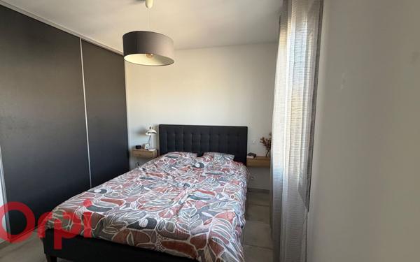Maison à vendre    3 pièces •  Pia