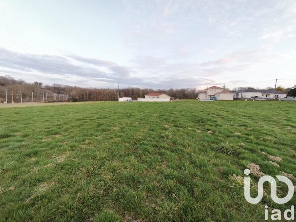 Terrain à vendre 1 661 m² Sarrouilles