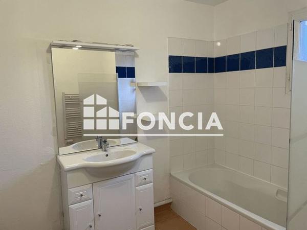 Location Appartement 3 pièces 71.65 m² - QUARTIER PRE DE PAQUES Brignoles 83170