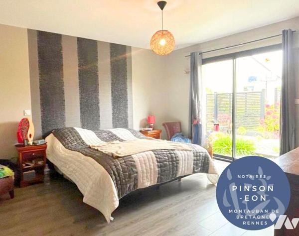 Maison contemporaine de 2012, spacieuse et lumineuse