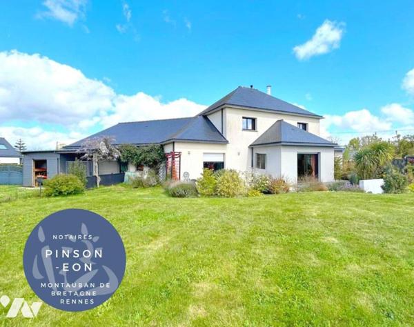 Maison contemporaine de 2012, spacieuse et lumineuse