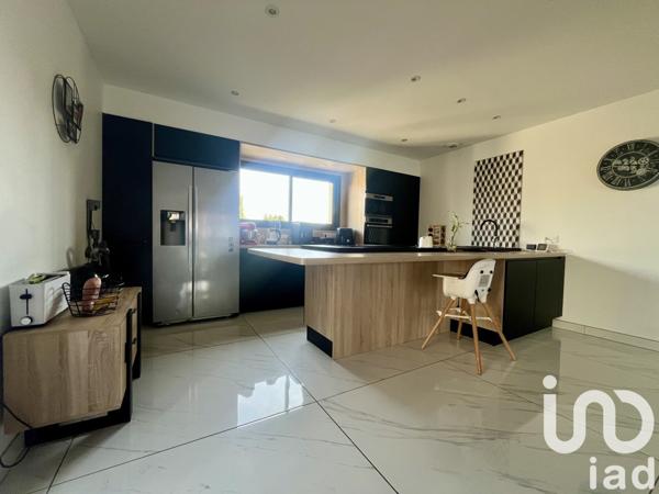 Maison 4 pièces de 109 m² à Canohès (66680)