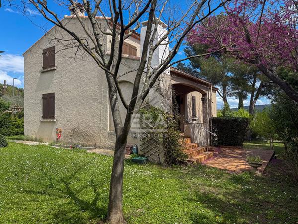 Maison Bouc Bel Air 5 pièces 155m2