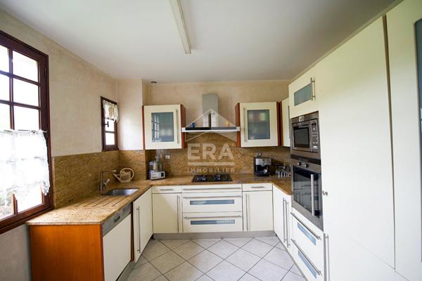 Maison Bouc Bel Air 5 pièces 155m2