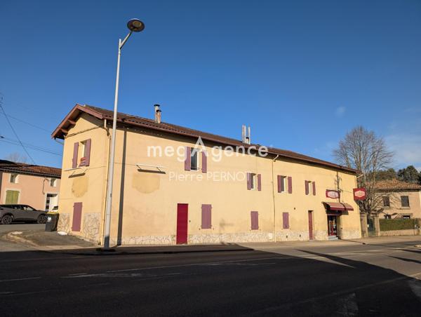 Immeuble à CARMAUX, 81400 - 360m²