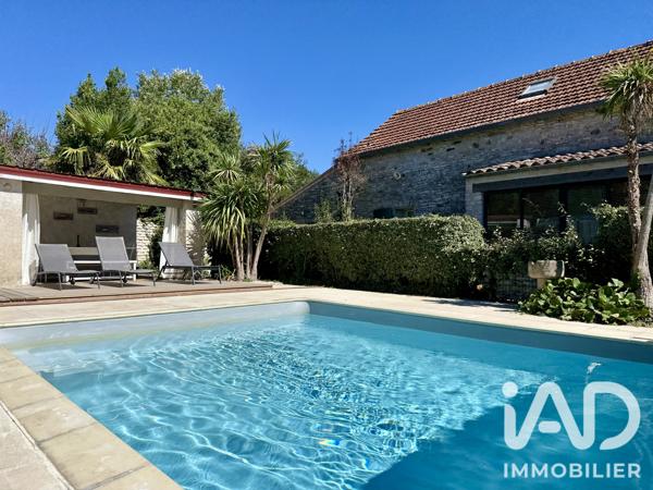 Maison (prestige) à vendre 11 pièces 245,1 m² Le Château-d'Oléron