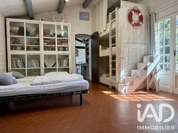Maison (prestige) à vendre 11 pièces 245,1 m² Le Château-d'Oléron