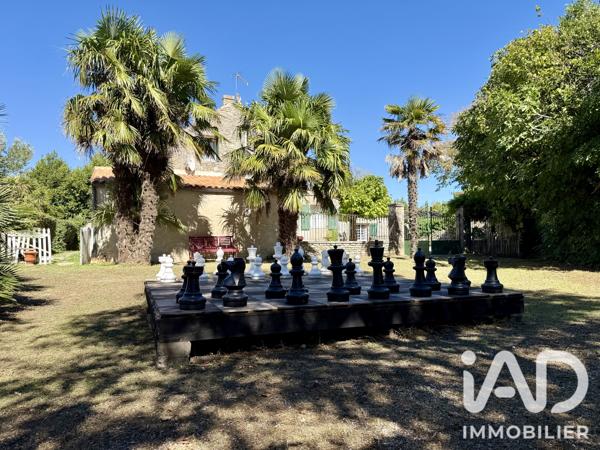Maison (prestige) à vendre 11 pièces 245,1 m² Le Château-d'Oléron