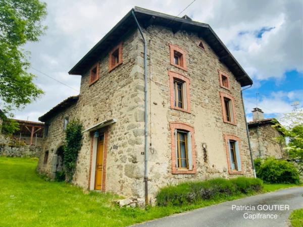A LA COTE ST DIDIER (42 ) MAISON DE CAMPAGNE DE 105 M2 AVEC TERRAIN ARBORÉ de 300 m2