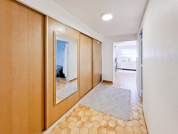 Appartement en Hyper Centre d'Arpajon 2 pièces de 58 m2 avec une Chambre