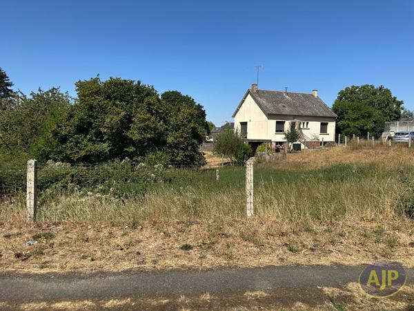Terrains à vendre Martigne Ferchaud : surface de 615 m2 à 28 000€ - AJP Immobilier Châteaubriant