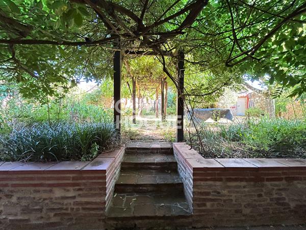 À VENDRE - BIEN EXCEPTIONNEL AU COEUR DU CASTELVIEL À ALBI!