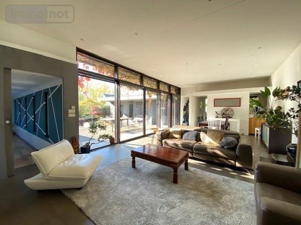 Maison à vendre à Le Rheu en Ille-et-Vilaine (35650), ref : 030/72997   
Sortie de ville