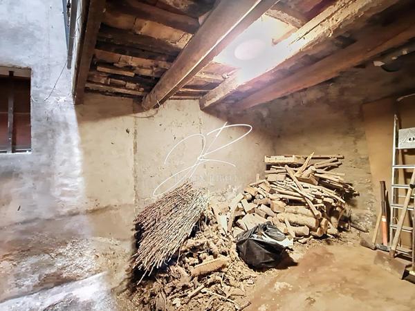 Maison de village T4 92 m² garage