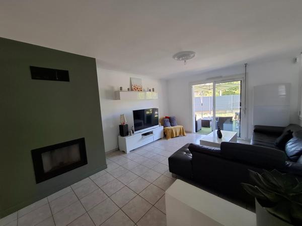 GRANDE MAISON FAMILIAL, 6 CHAMBRES, AVRILLE