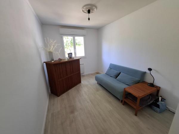 GRANDE MAISON FAMILIAL, 6 CHAMBRES, AVRILLE