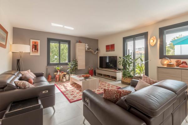 Une Demeure Familiale - Centre du Bouscat