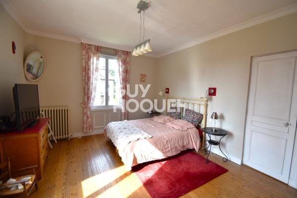 Maison Bourgeoise 6 chambres 247 m²