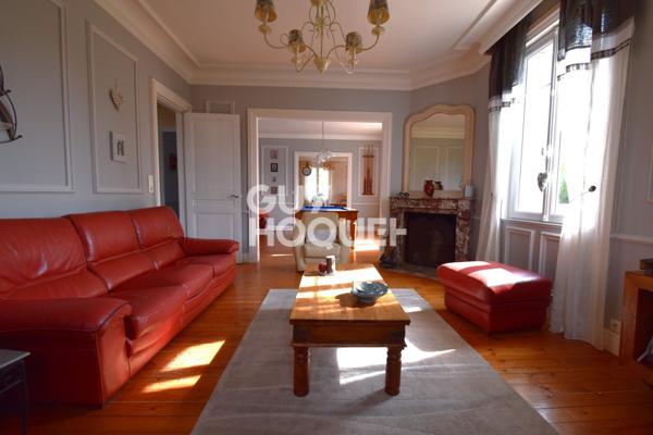 Maison Bourgeoise 6 chambres 247 m²