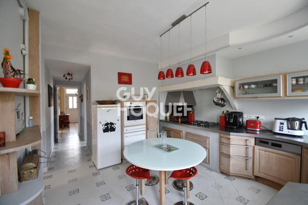 Maison Bourgeoise 6 chambres 247 m²