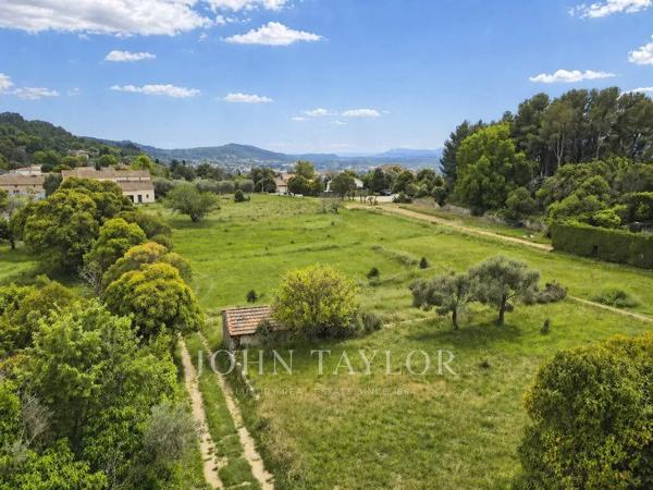 Terrain à bâtir avec vue mer
