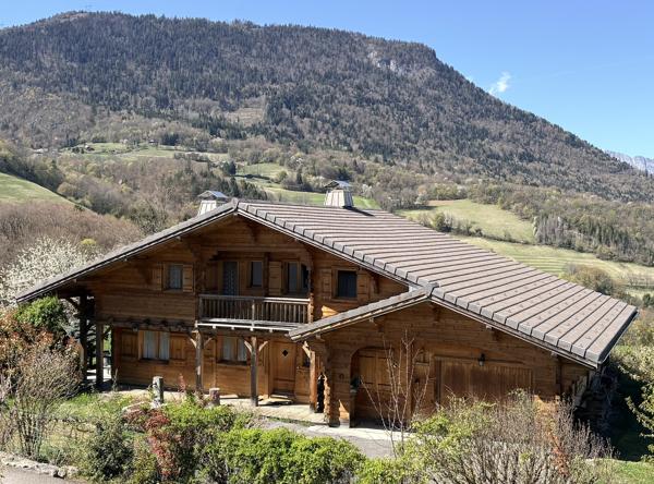 Chalet à vendre à Faverges-Seythenex (74210) - Haute-Savoie