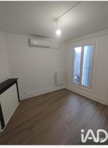 Location appartement 3 pièces 45 m² Montereau-Fault-Yonne
