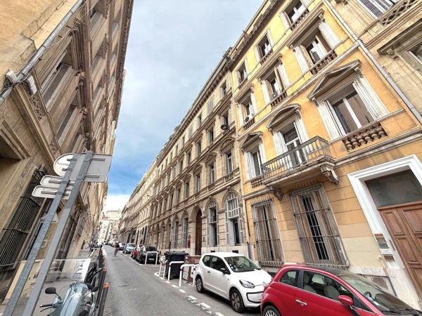 Bureaux haussmanniens avec beaucoup de cachet à louer - Palais de Justice / Préfecture - 13006 Marseille
