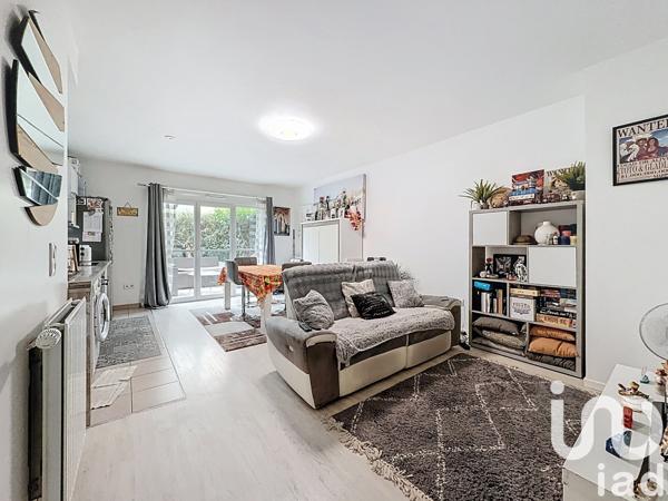 Appartement à vendre 3 pièces 62 m² Lieusaint