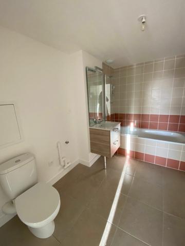 Appartement à louer  2 pièces •  Armentières