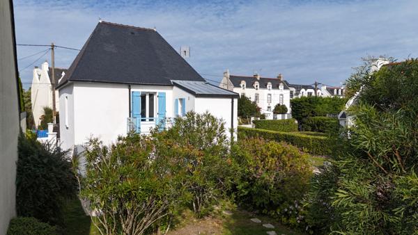 QUIBERON - Vente charmante maison des années 1920 proche du centre-ville