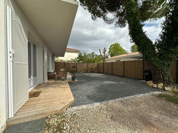 À vendre : Appartement spacieux de 4 pièces à Royan