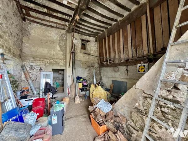 MAISON AVEC DEPENDANCES