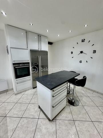 Maison contemporaine de 187 m²