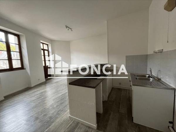 Location Appartement 2 pièces 60 m² - HOTEL FAVIER Chambery 73000