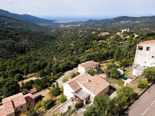 Maison T3 + T2 à Sari d'Orcino