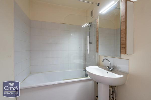 Appartement à vendre 3 pièces 66m² Allonnes (72700)