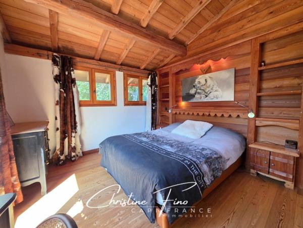 BRIANCON Chalet avec terrasse et appartement indépendant