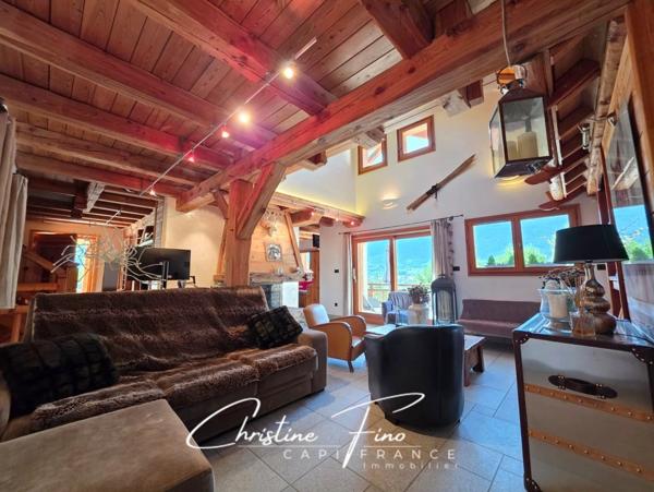 BRIANCON Chalet avec terrasse et appartement indépendant